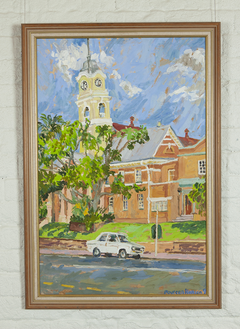 Maureen Hansen, City Hall Maryborough c.1991-2. Oil on canvas board. Raser Cosat Regional Council Fine Art Collection.